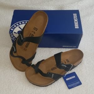 NIB Mayari Birkenstock Sandals, Black size 39